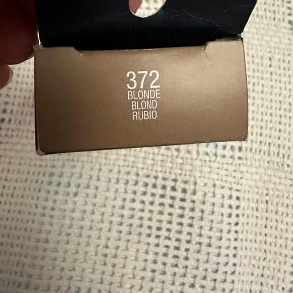 Maybelline Tattoo Studio Brow Pomade in Blonde - Picture 4 of 5